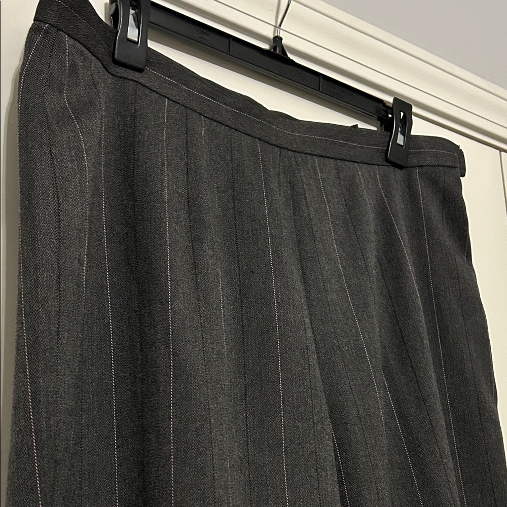 Kasper Charcoal Pinstripe Blazer & Pant Set - Picture 7 of 8